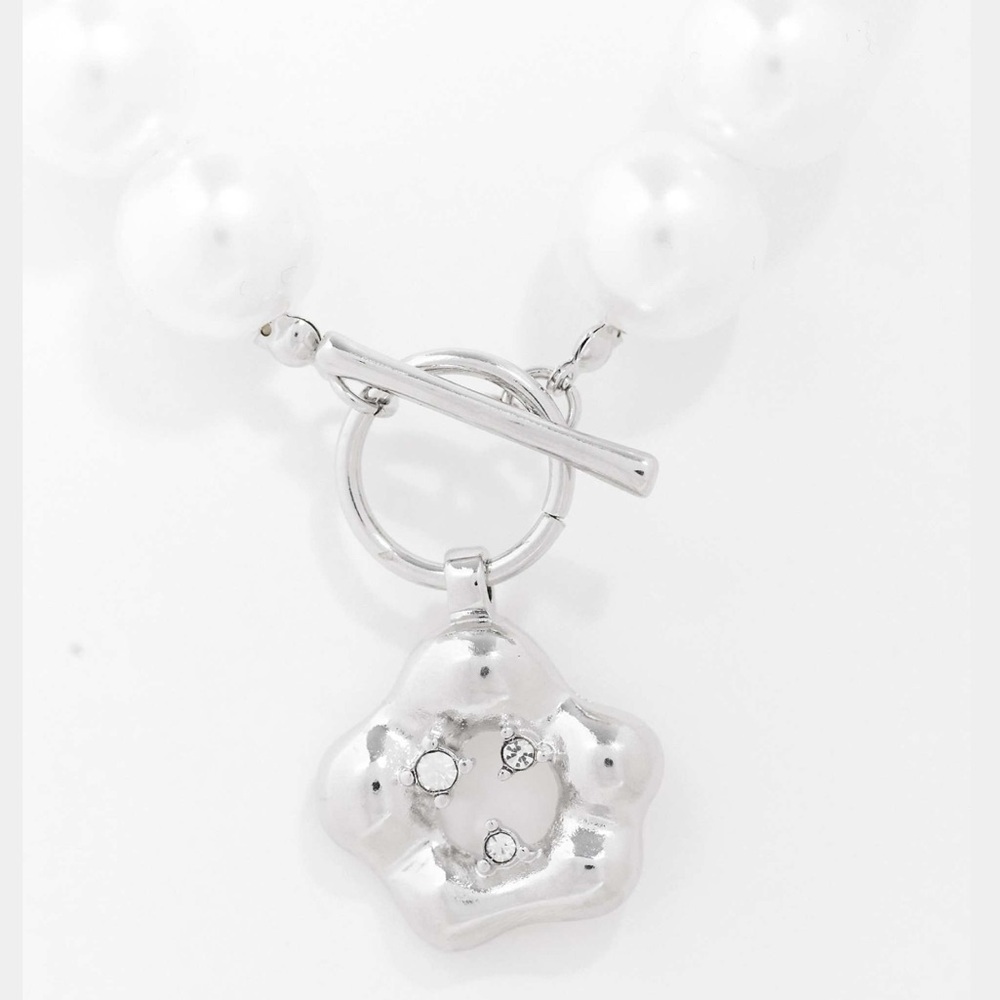Reclaimed Vintage Inspired unisex ultimate pearl neckace with molten pendant